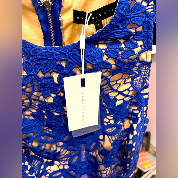 ENDLESS ROSE EMBROIDERED MINI DRESS - Picture 2 of 3